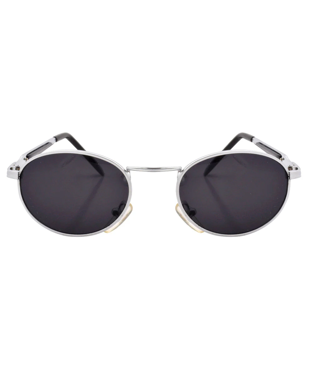 Eyewear That Captures the Rhythm of the Modern Metropolis